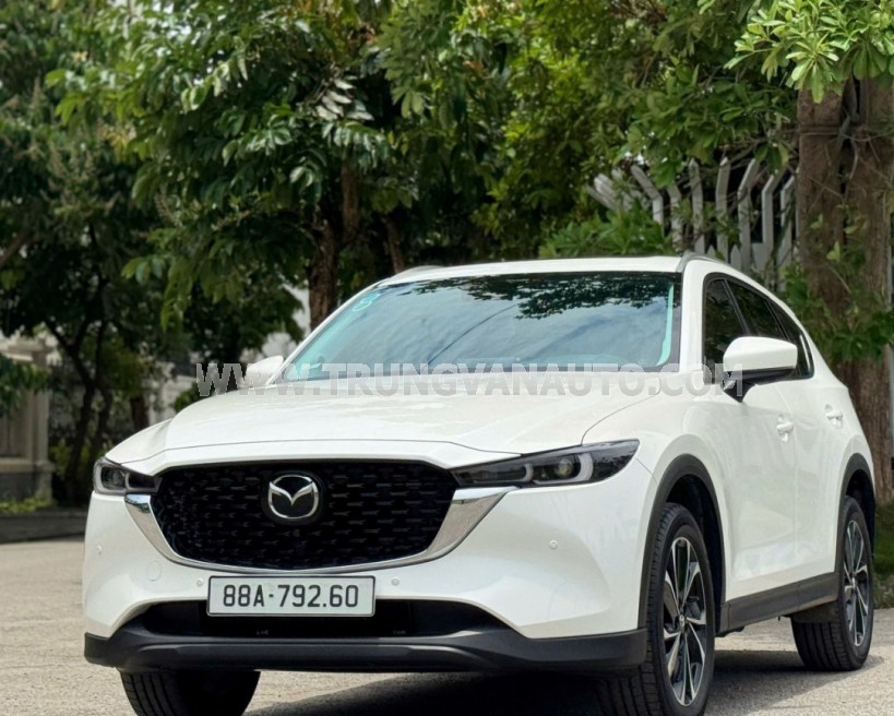 CX5 Premium 2.0 AT 2025