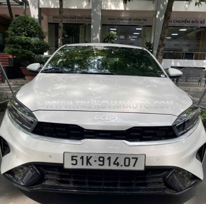 Kia K3 Premium 1.6 AT 2023