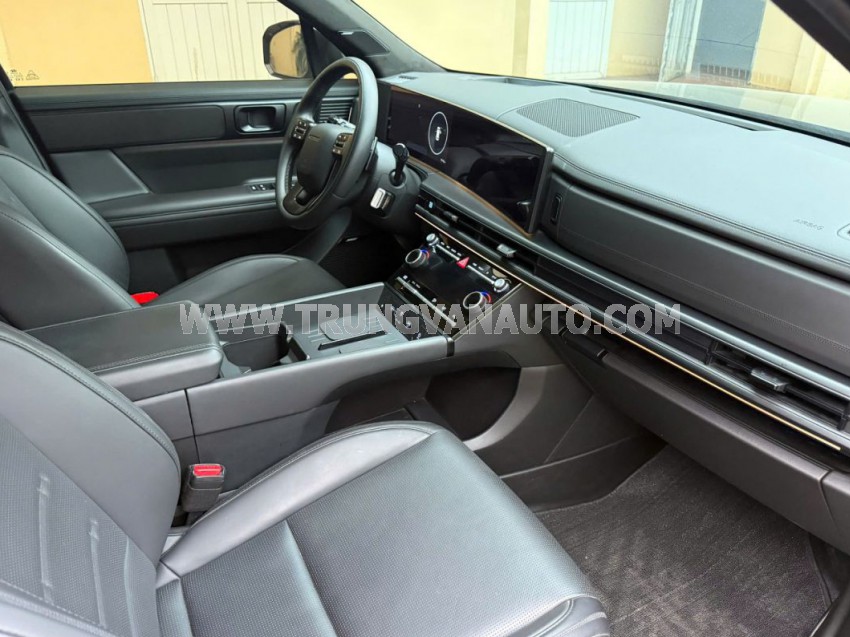 Xe Hyundai SantaFe Exclusive 2.5L 2024