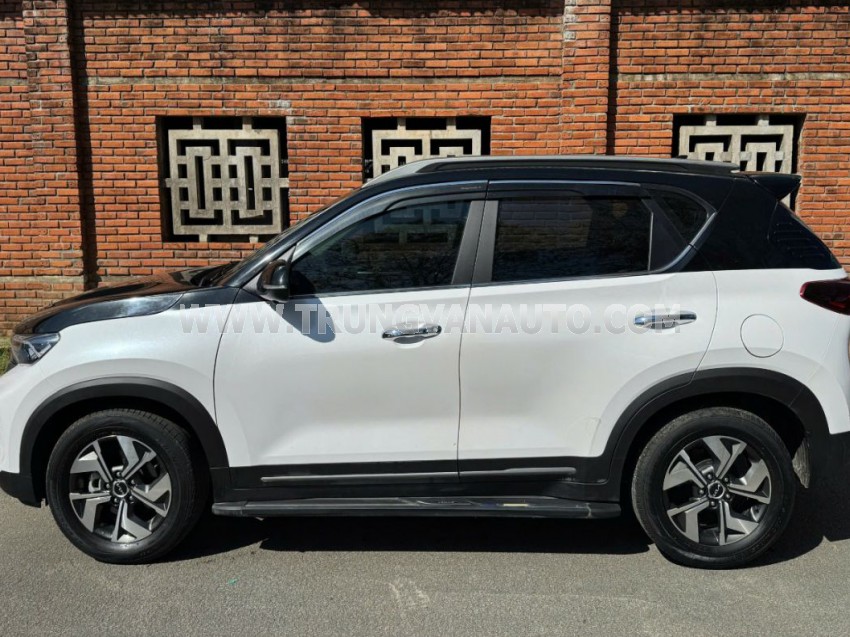 Sonet Luxury 1.5 AT 2022