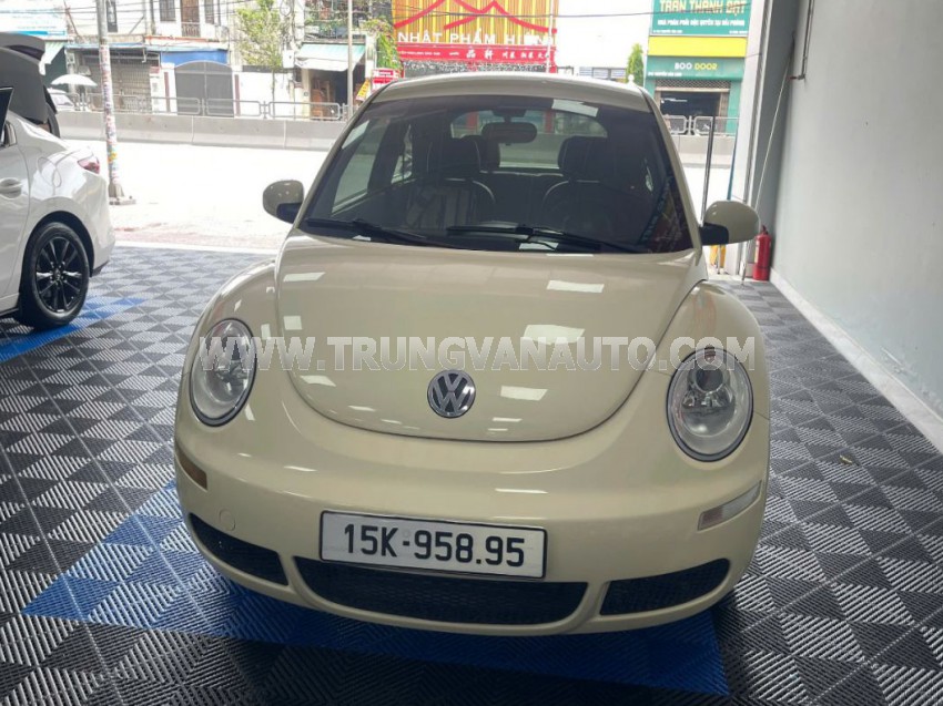 Volkswagen New Beetle 1.6 AT 2010