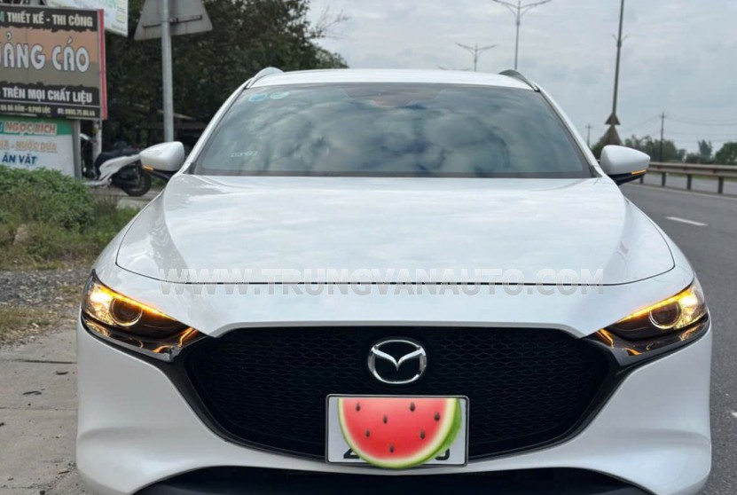 3 1.5L Sport Luxury 2020