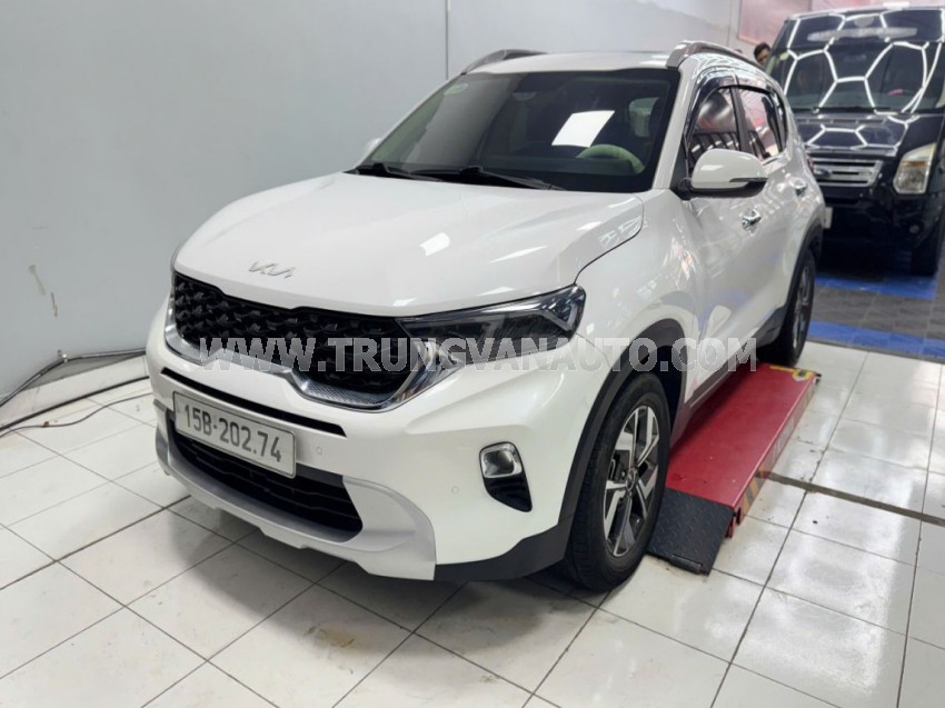 Kia Sonet Premium 1.5 AT 2021