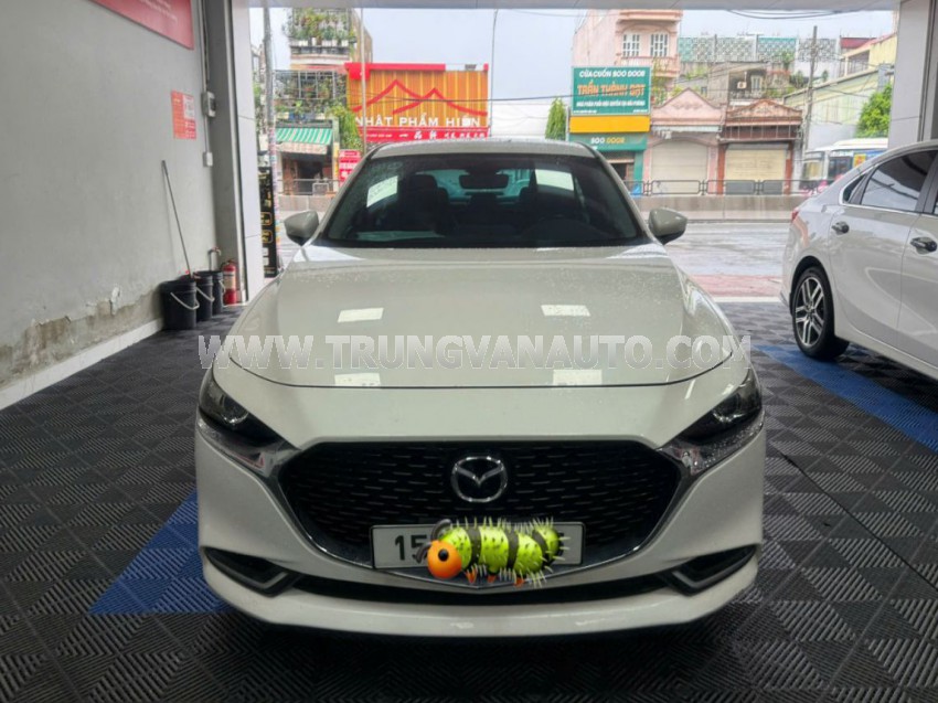 Mazda 3 1.5L Luxury 2020